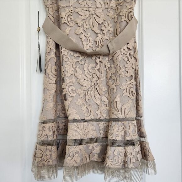 NWT Tadashi‎ Shoji Lace Dress - Picture 3 of 7